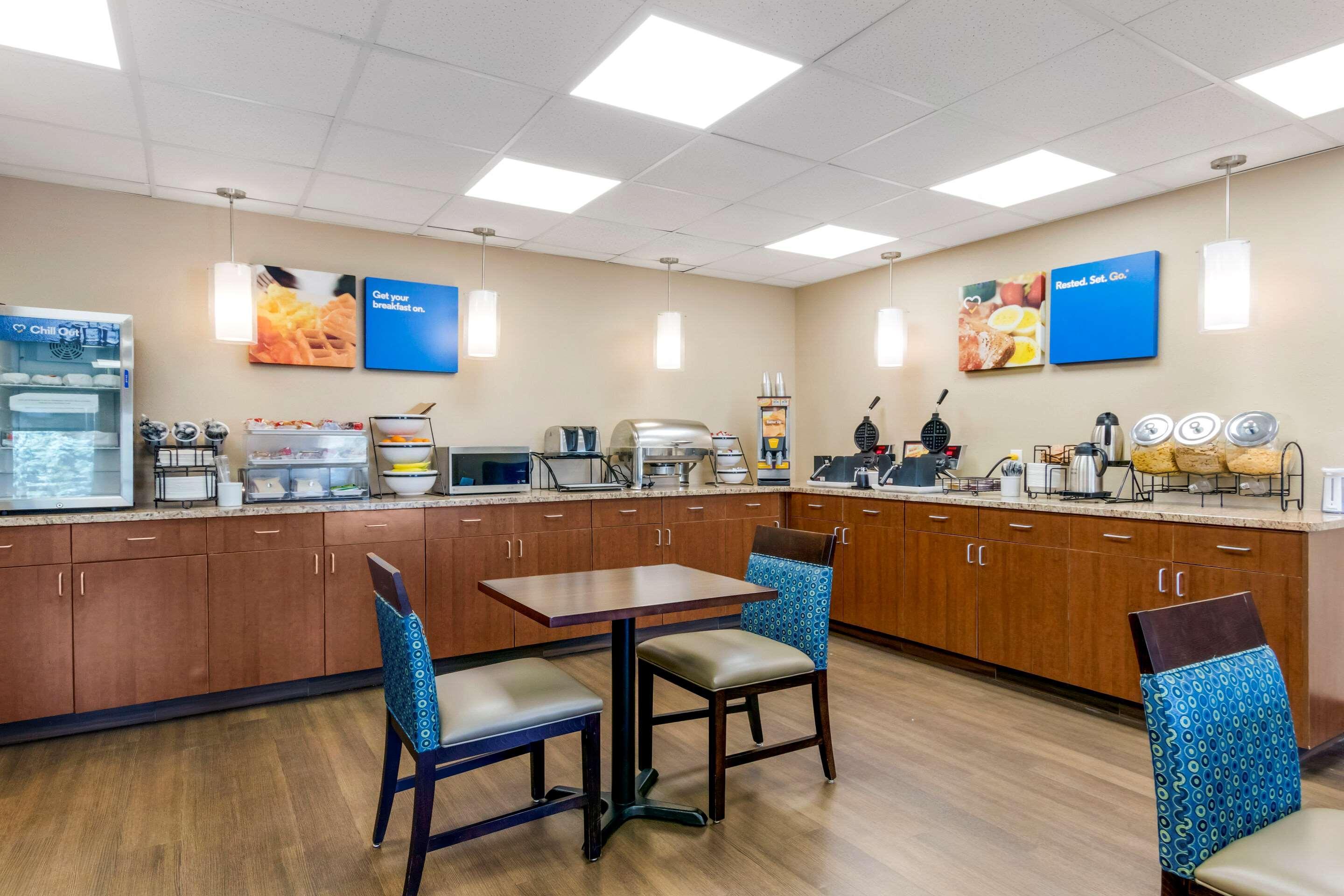 Comfort Inn Lethbridge Dış mekan fotoğraf