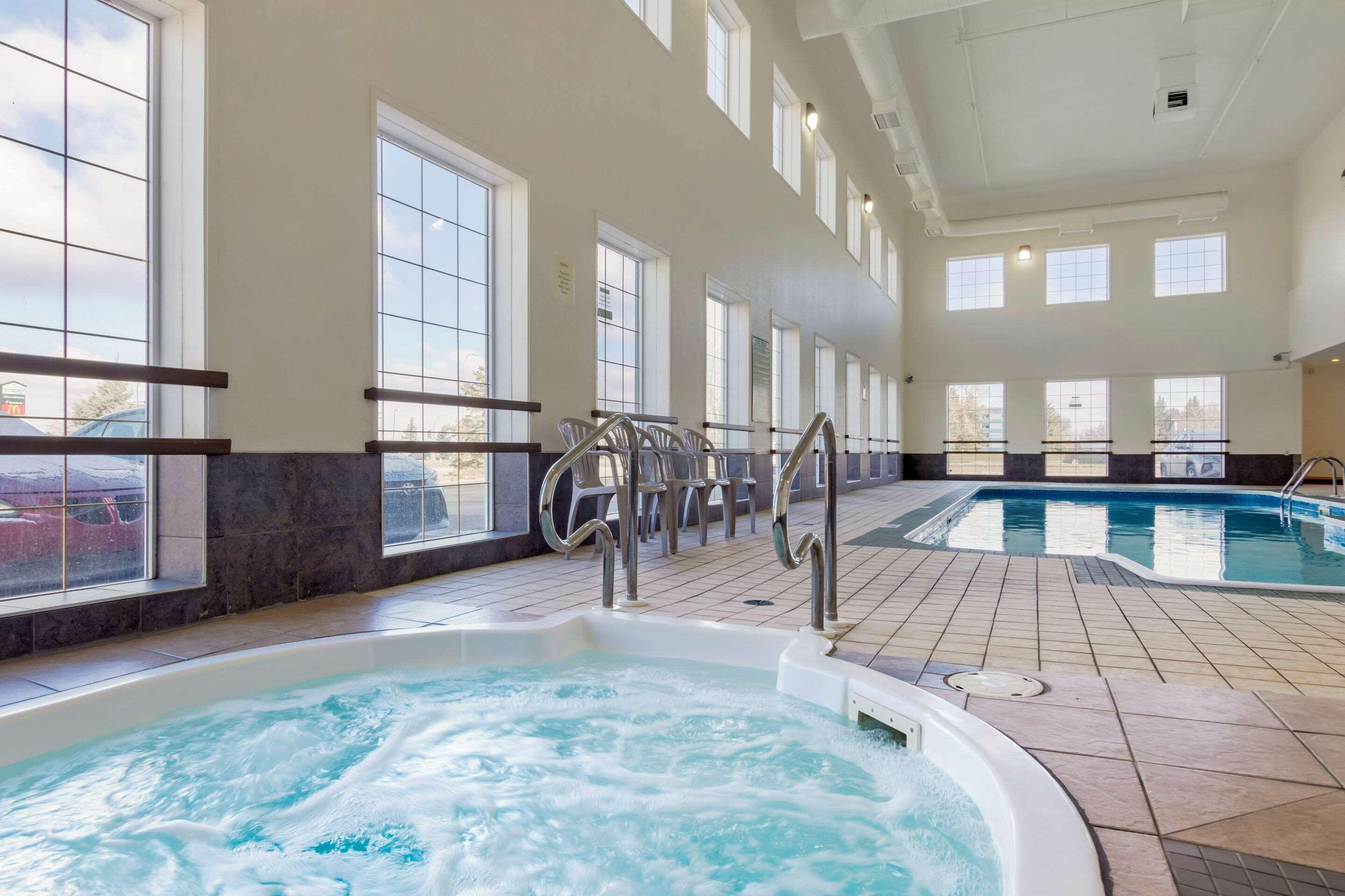 Comfort Inn Lethbridge Dış mekan fotoğraf