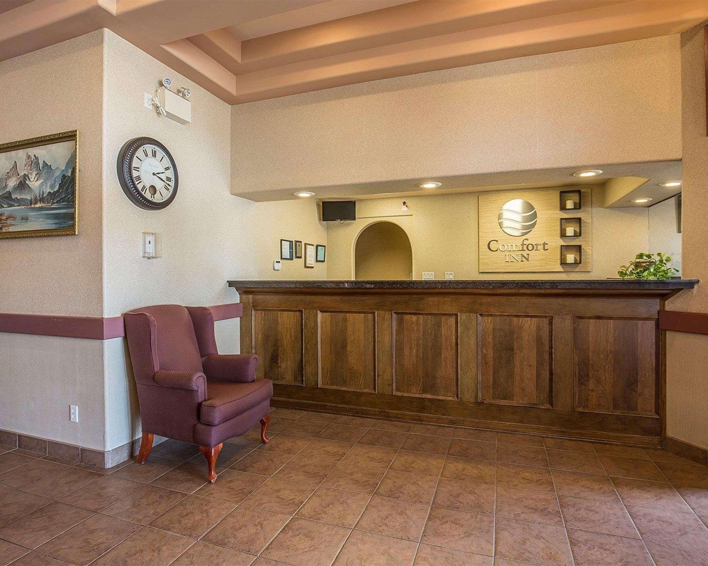 Comfort Inn Lethbridge Dış mekan fotoğraf
