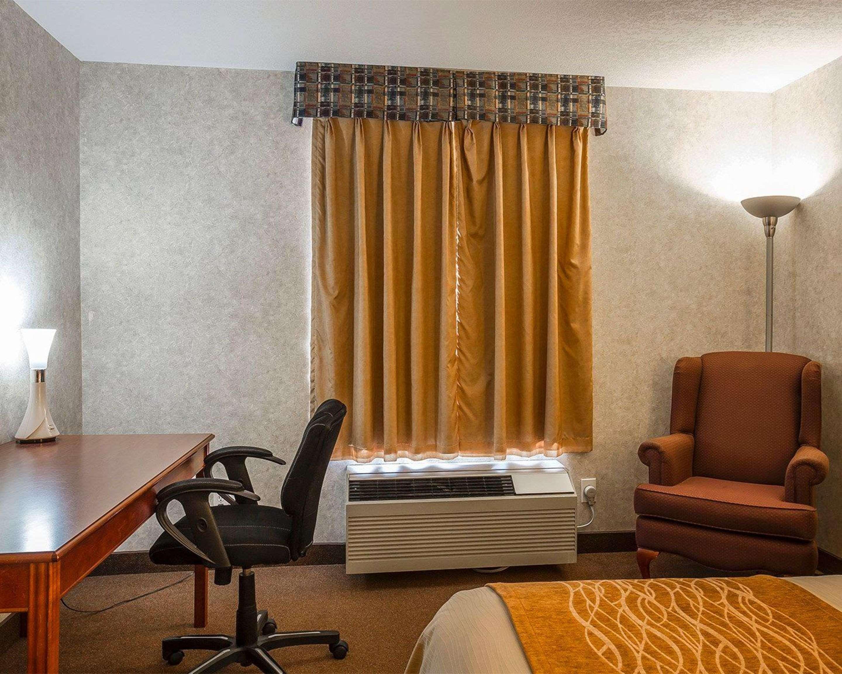 Comfort Inn Lethbridge Dış mekan fotoğraf